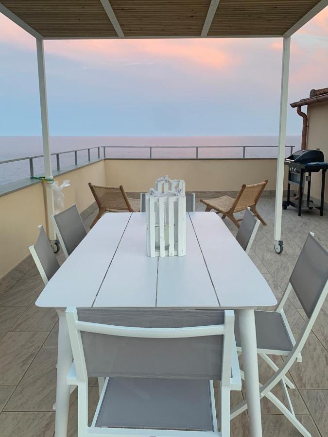 Incanto Sul Mare Con Enorme Terrazza E Piscina Cervo Zewnętrze zdjęcie