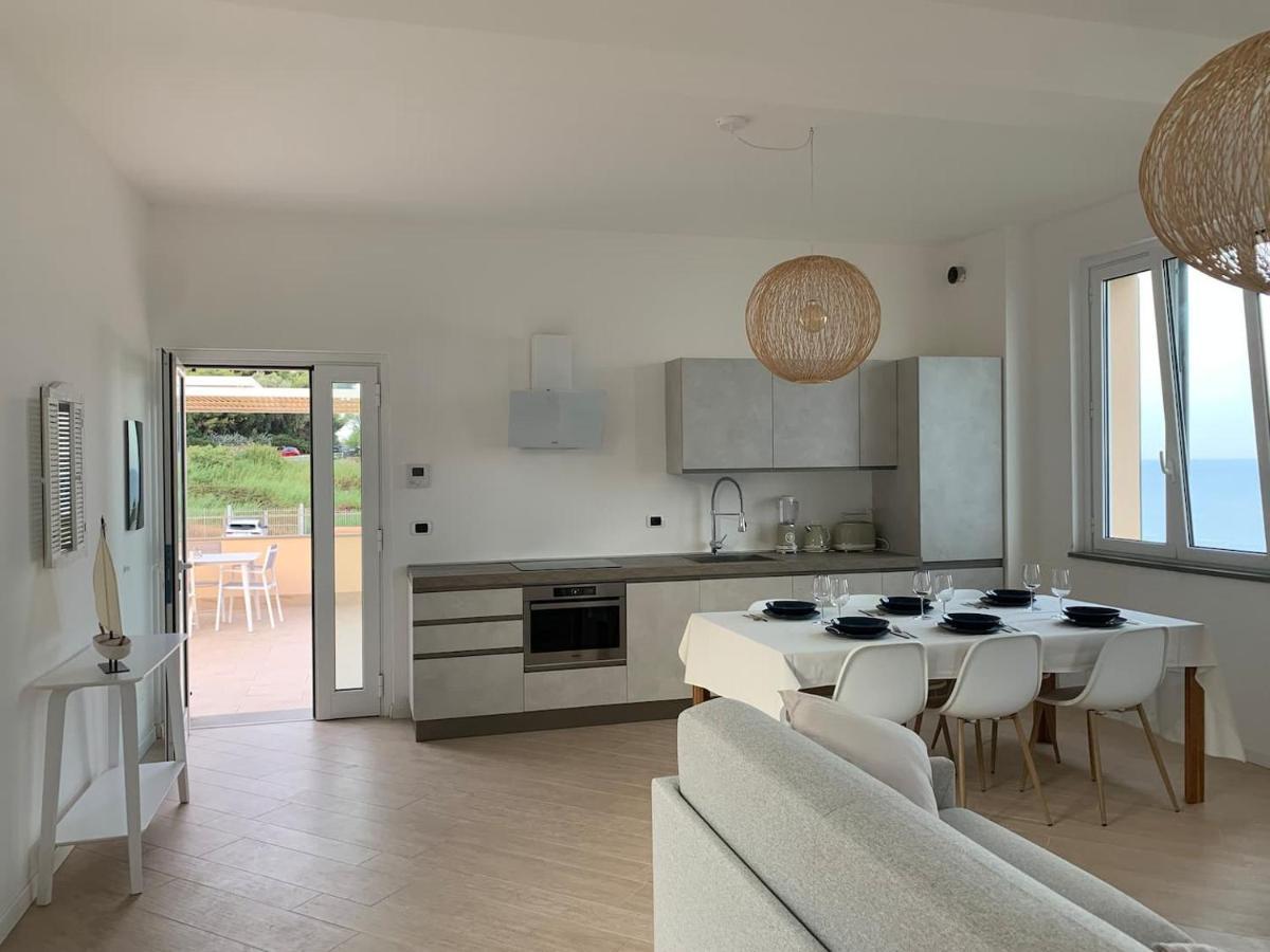 Incanto Sul Mare Con Enorme Terrazza E Piscina Cervo Zewnętrze zdjęcie